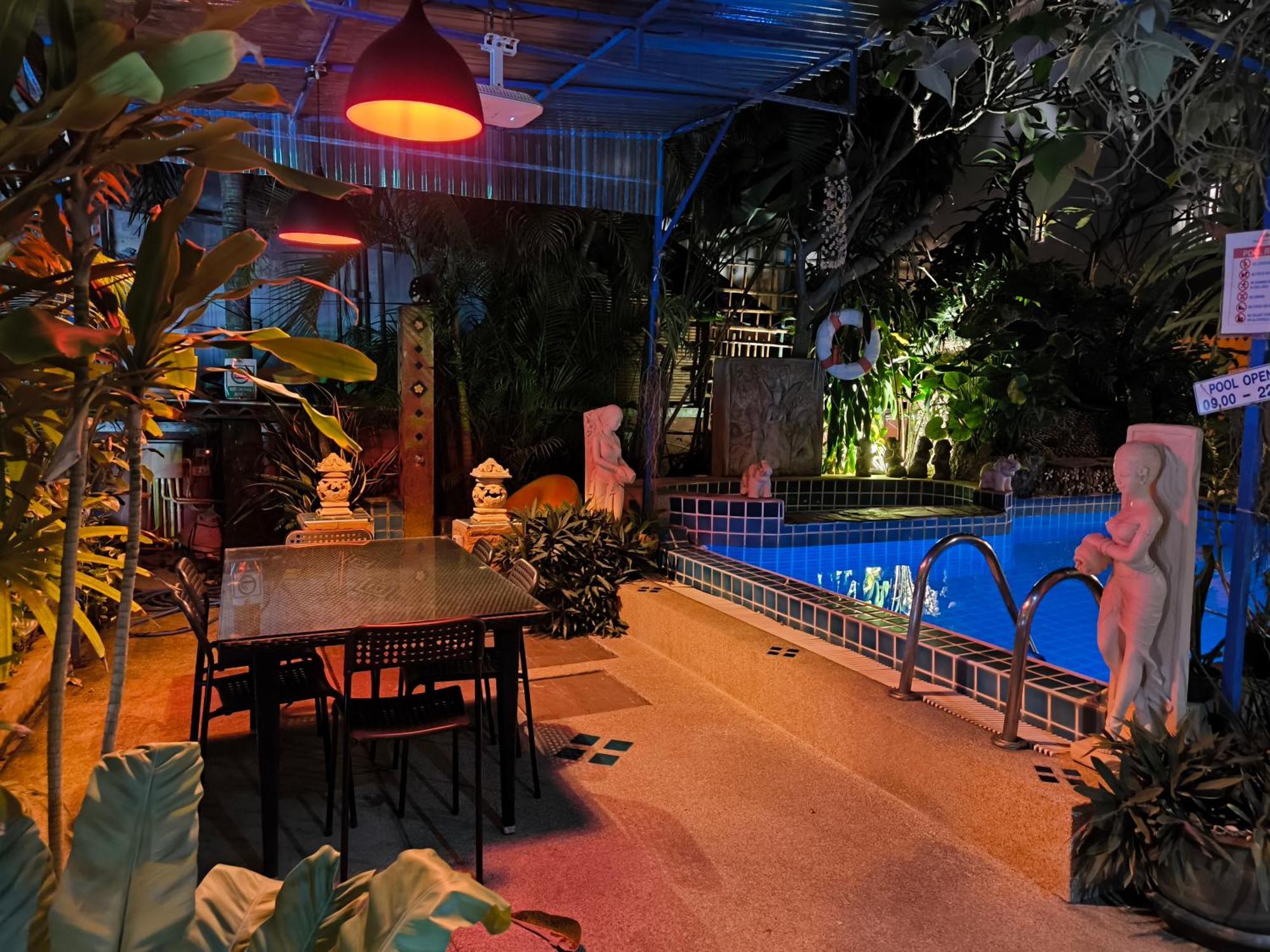 فندق سيفن سيز Patong المظهر الخارجي الصورة